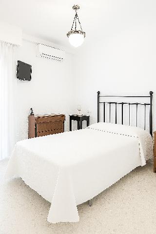Imagen 11 Inmueble 303421 - Piso en venta en Jerez De La Frontera / A 100 metros de la Catedral de Jerez de la Frontera