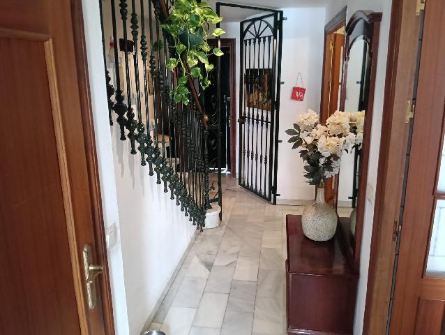 Imagen 16 Inmueble 303440 - Casa Adosada en venta en Jerez De La Frontera / A 100 metros de la Plaza del Mamelon