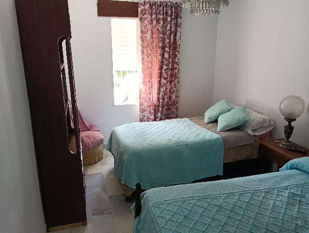 Imagen 13 Inmueble 303440 - Casa Adosada en venta en Jerez De La Frontera / A 100 metros de la Plaza del Mamelon