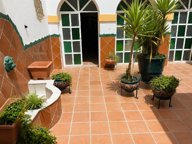 Imagen 10 Inmueble 303440 - Casa Adosada en venta en Jerez De La Frontera / A 100 metros de la Plaza del Mamelon