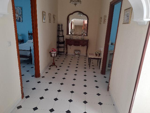 Imagen 8 Inmueble 303599 - Casa Adosada en venta en Puerto De Santa María (El) / A 400 metros de la plaza de toros y ...