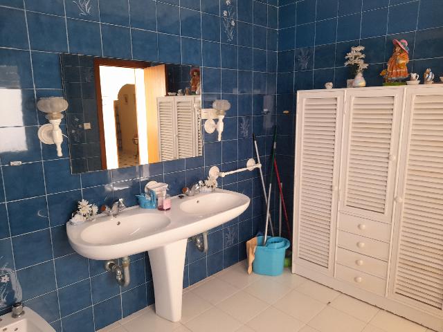 Imagen 11 Inmueble 303599 - Casa Adosada en venta en Puerto De Santa María (El) / A 400 metros de la plaza de toros y ...