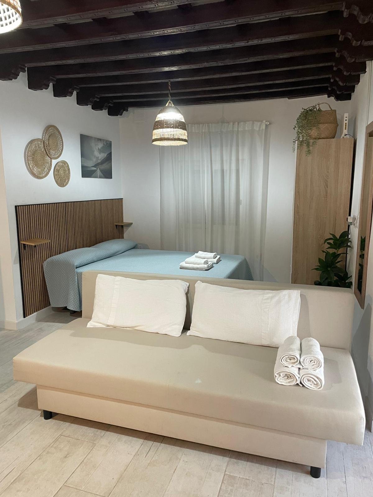 Imagen 2 Estudio en venta en Jerez De La Frontera / A 200 metros del alcazar de Jerez
