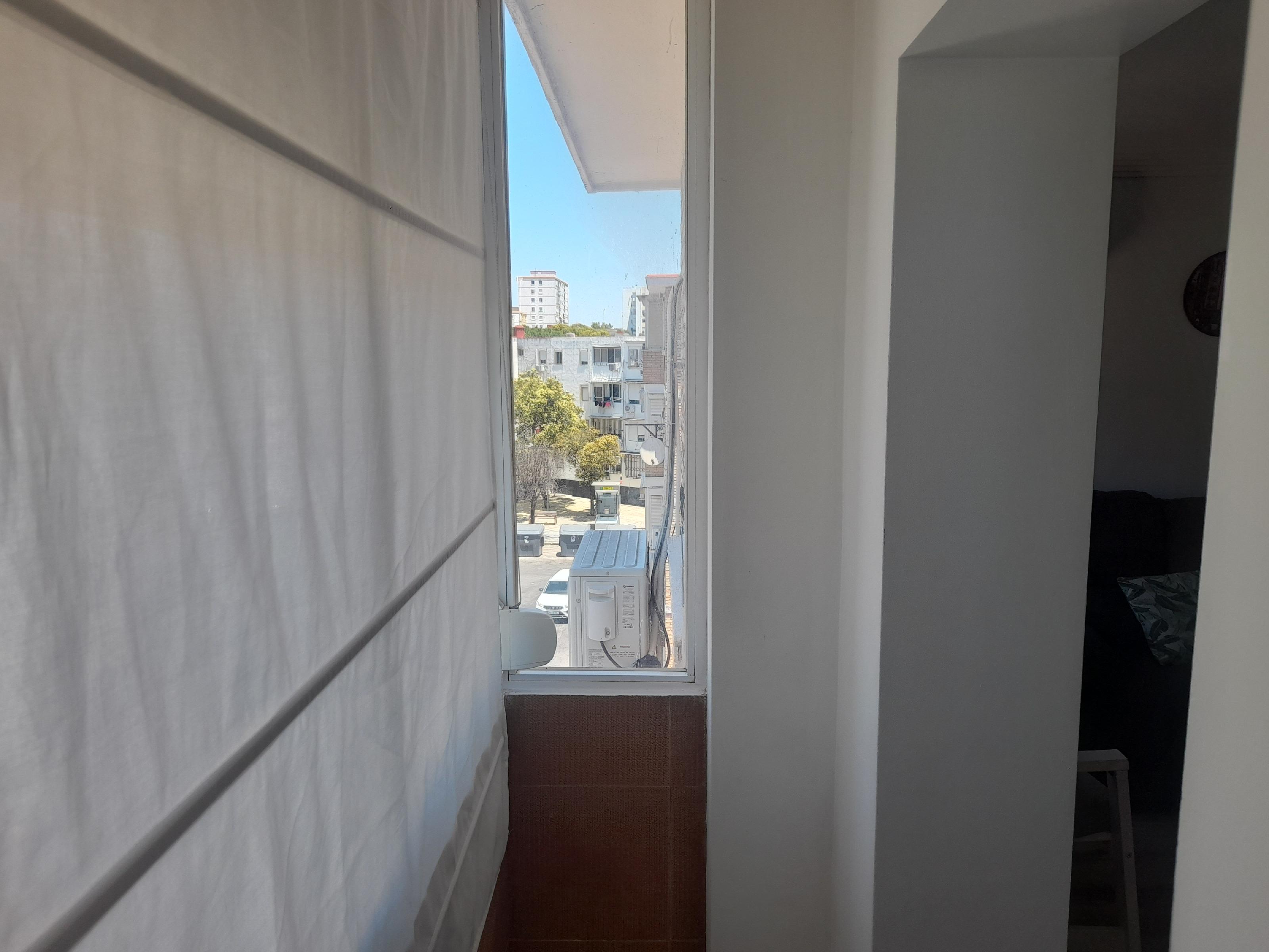 Imagen 5 Apartamento en venta en Jerez De La Frontera / A 300 metros del Hospital Universitario de ...