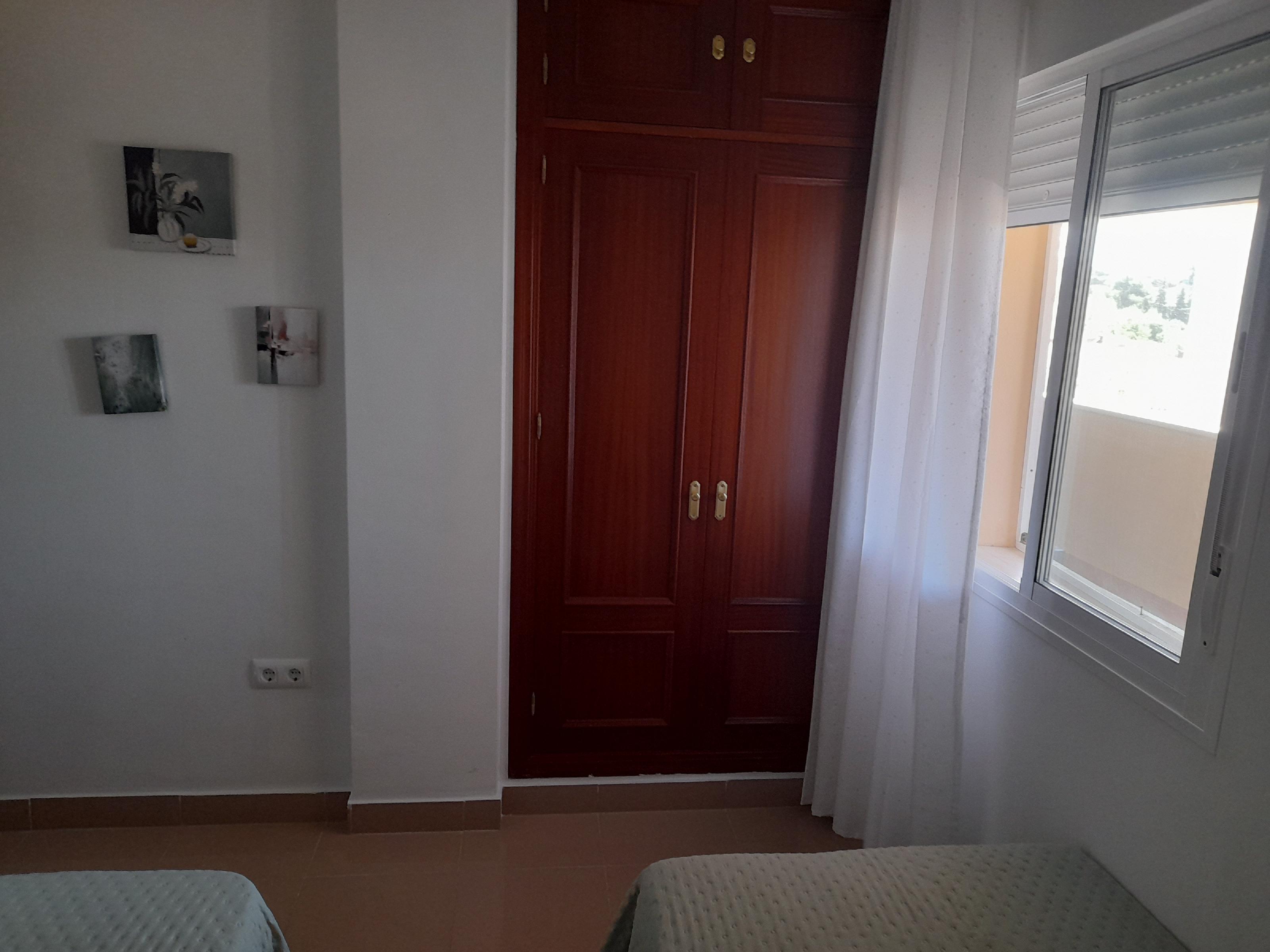 Imagen 11 Apartamento en venta en Sanlúcar De Barrameda / A 200 metros de la playa de las piletas