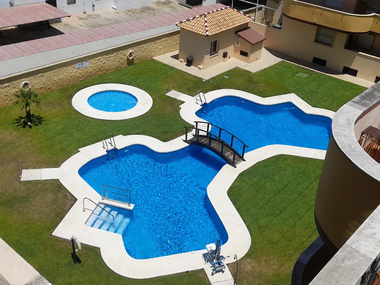 Imagen 1 Apartamento en venta en Sanlúcar De Barrameda / A 200 metros de la playa de las piletas
