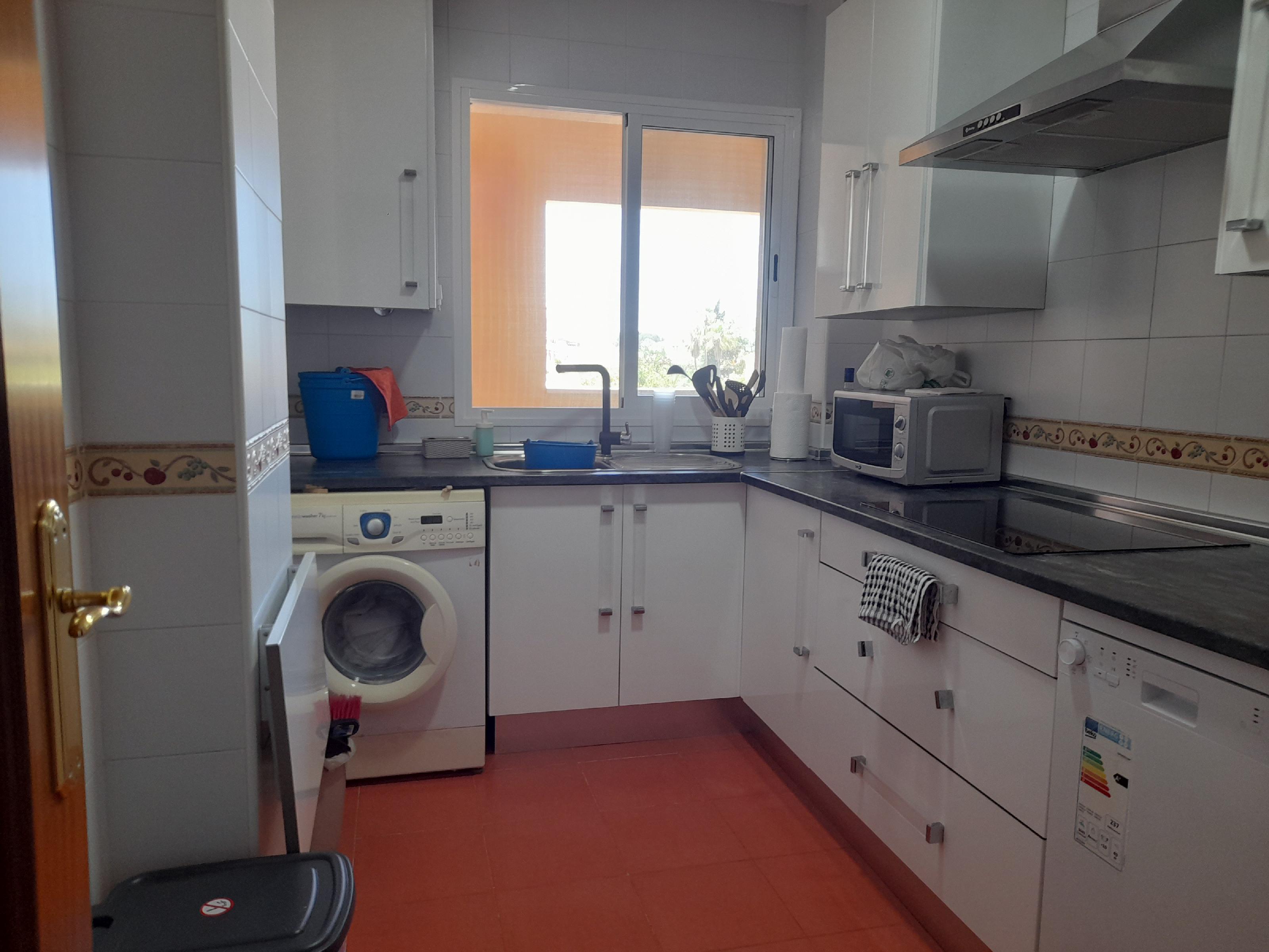 Imagen 8 Apartamento en venta en Sanlúcar De Barrameda / A 200 metros de la playa de las piletas