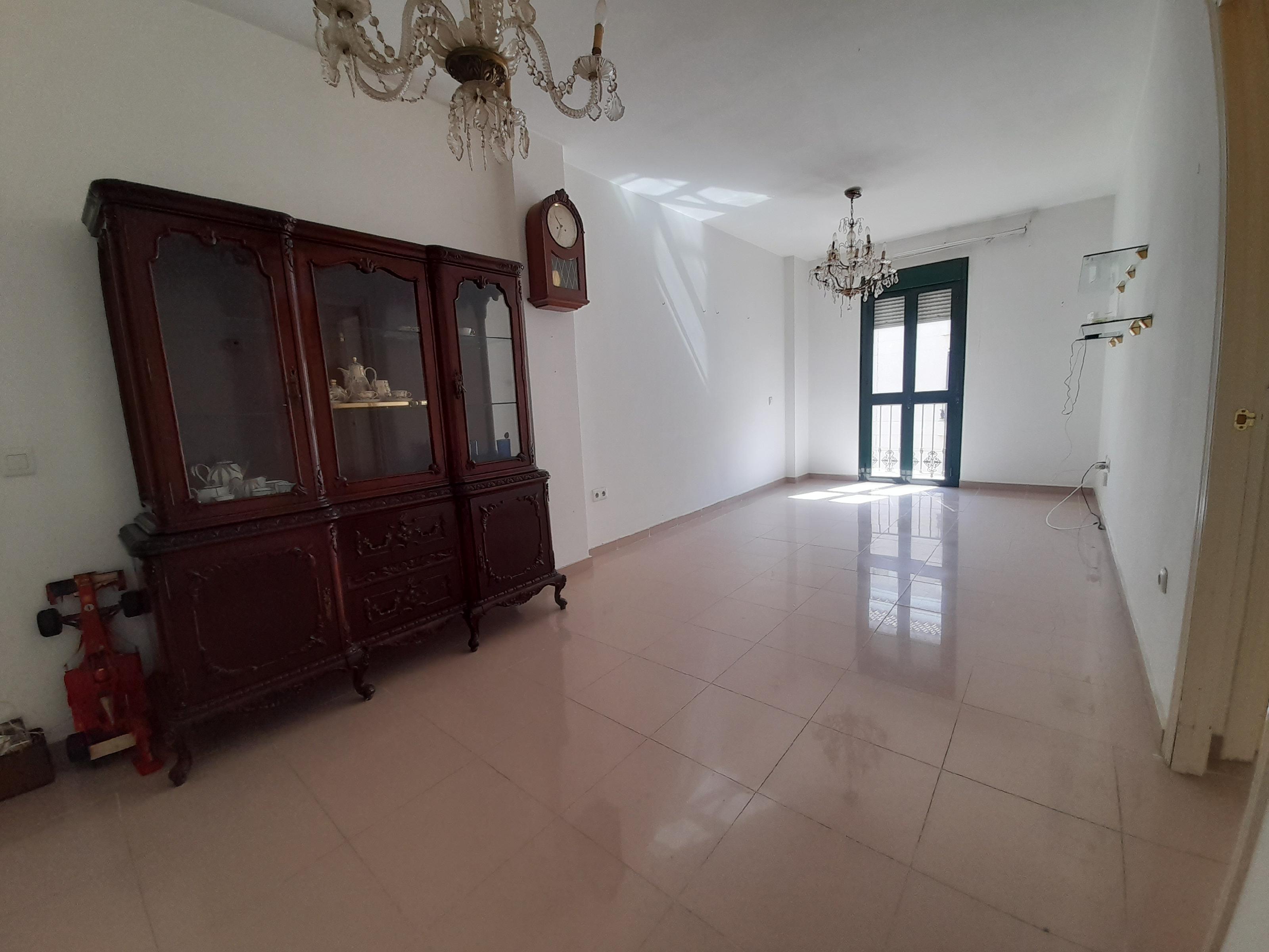 Imagen 4 Apartamento en venta en Jerez De La Frontera / A 200 metros de la Plaza de Toros de Jerez ...