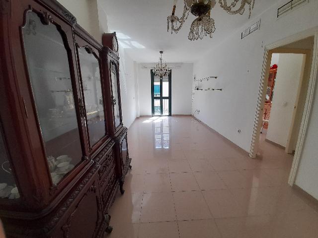 Imagen 1 Inmueble 304040 - Apartamento en venta en Jerez De La Frontera / A 200 metros de la Plaza de Toros de Jerez ...