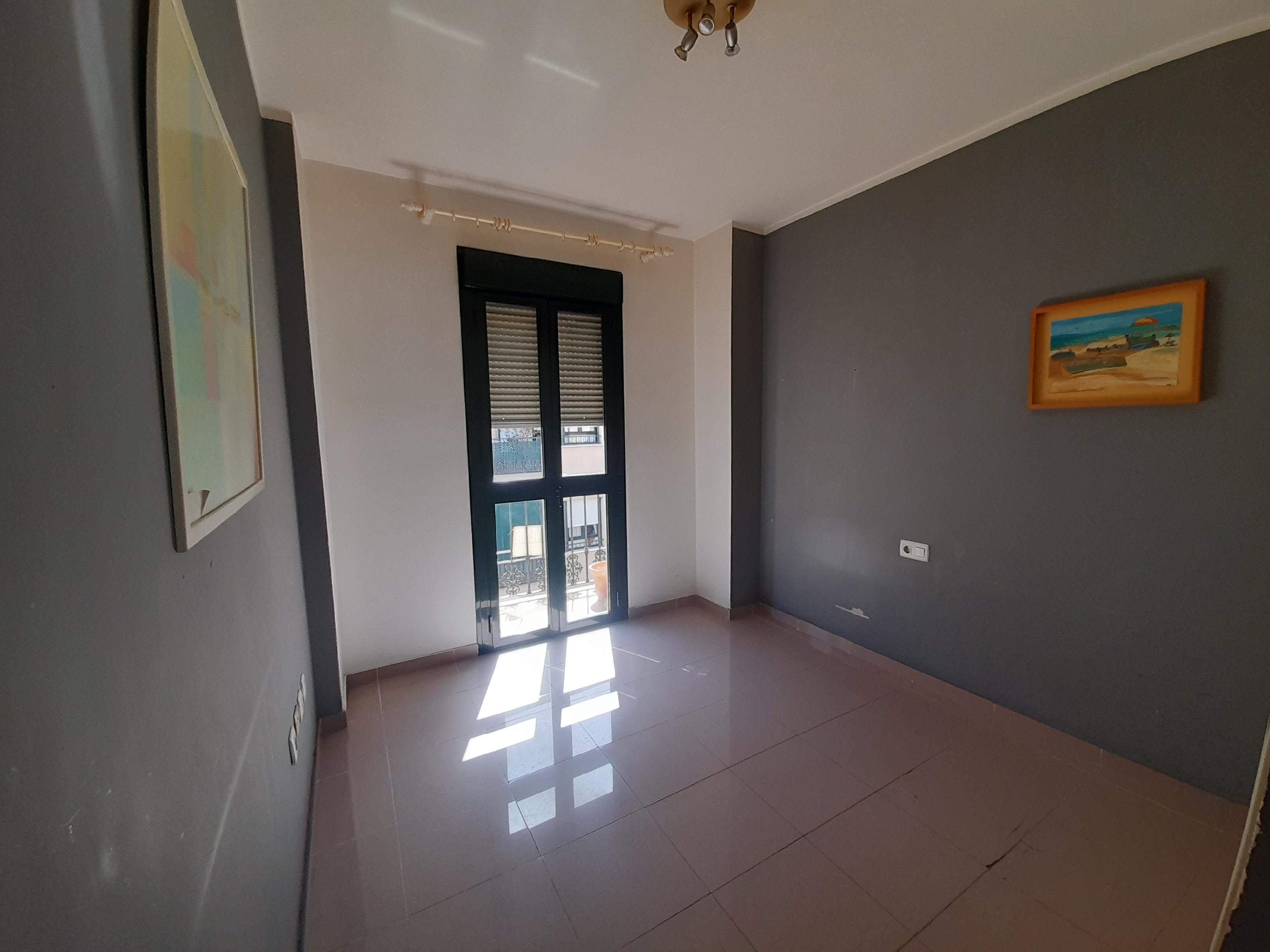 Imagen 17 Apartamento en venta en Jerez De La Frontera / A 200 metros de la Plaza de Toros de Jerez ...