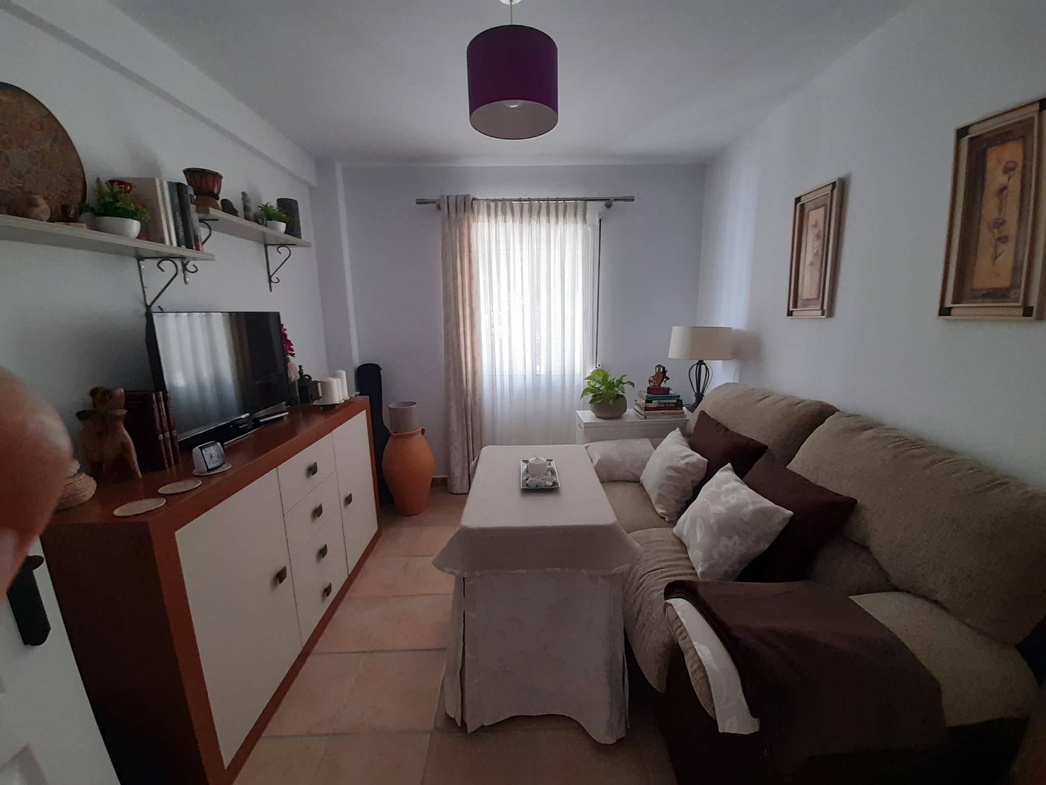 Imagen 12 Casa en venta en Medina-sidonia / A 1km de la Estacion Repsol de la salida 10 de Jerez. 