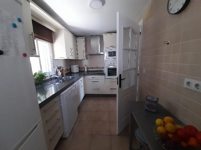 Imagen 7 Inmueble 304423 - Casa en venta en Medina-sidonia / A 1km de la Estacion Repsol de la salida 10 de Jerez. 