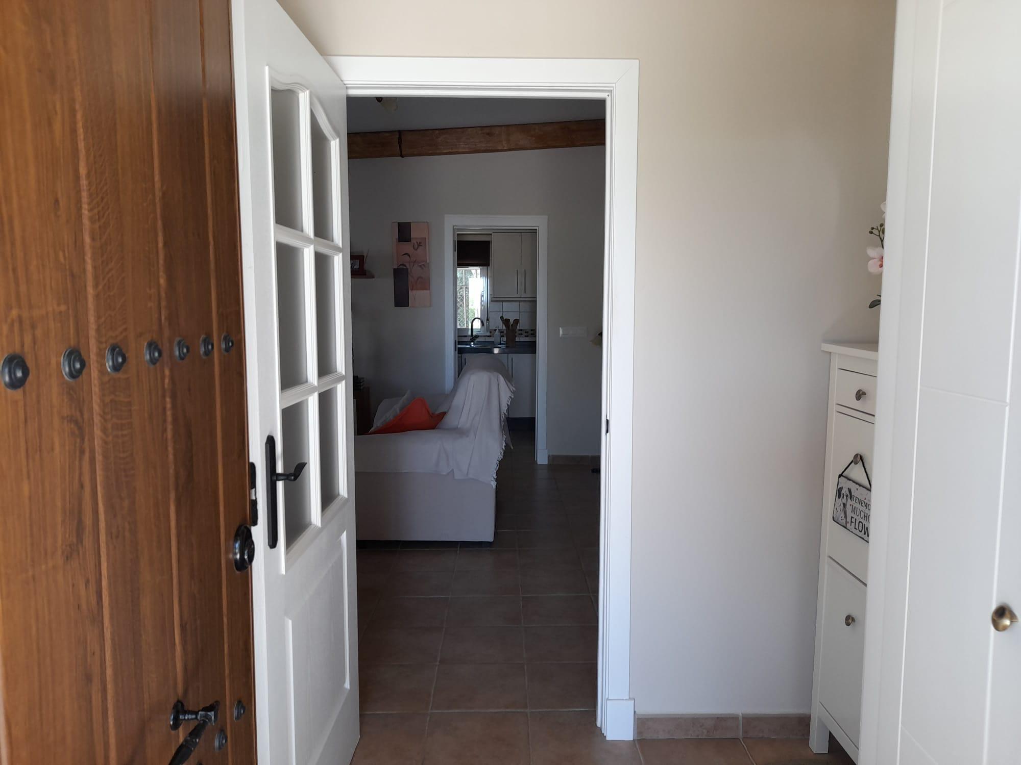 Imagen 3 Casa en venta en Medina-sidonia / A 1km de la Estacion Repsol de la salida 10 de Jerez. 