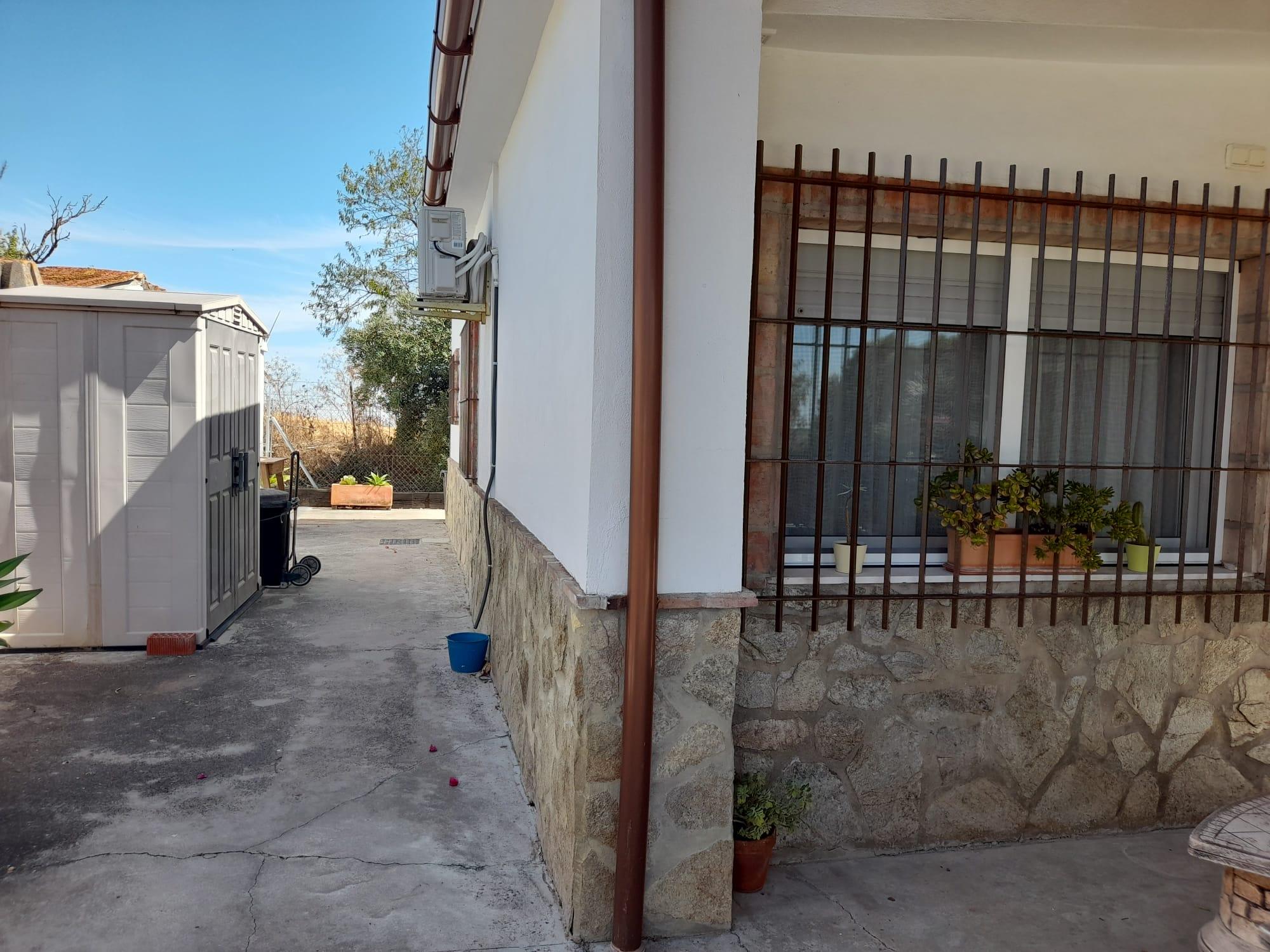 Imagen 17 Casa en venta en Medina-sidonia / A 1km de la Estacion Repsol de la salida 10 de Jerez. 
