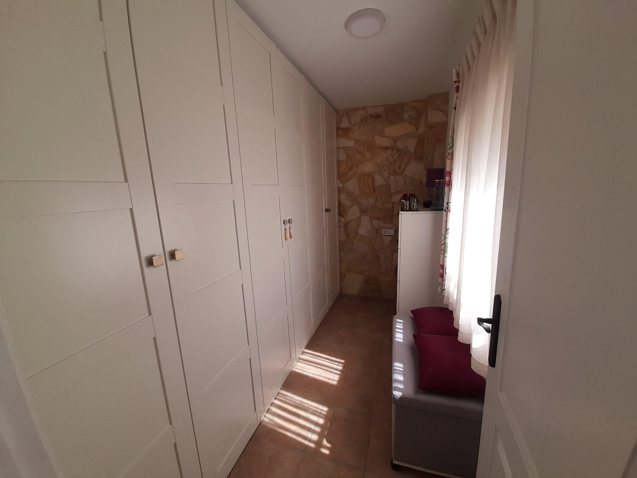 Imagen 16 Casa en venta en Medina-sidonia / A 1km de la Estacion Repsol de la salida 10 de Jerez. 
