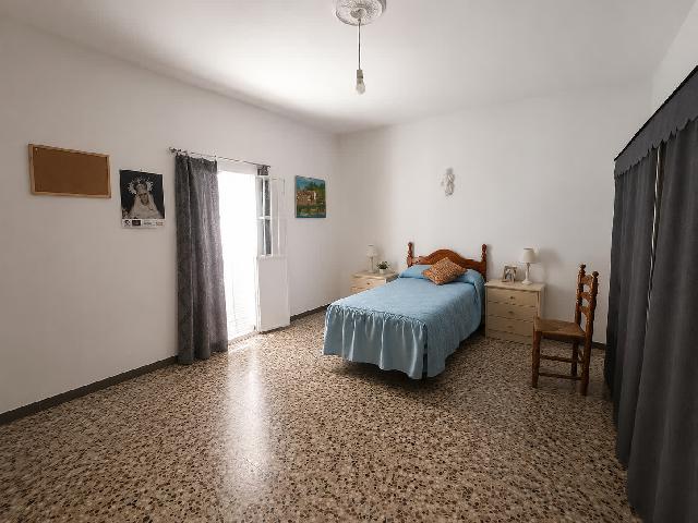 Imagen 12 Inmueble 304534 - Casa Adosada en venta en Bornos / A 300 metros del Castillo Palacio de los Riveras