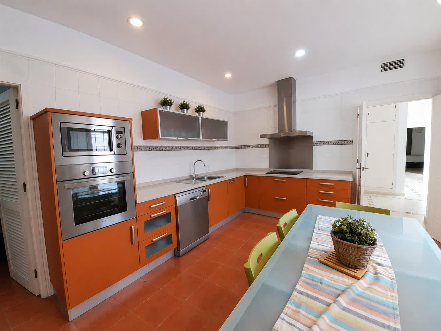 Imagen 3 Piso en venta en Jerez De La Frontera / A 90 metros de la Plaza del Arenal y a 70 del Alcazar