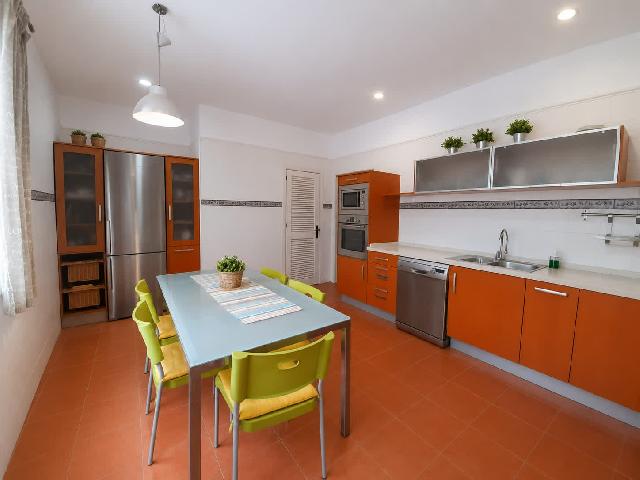 Imagen 5 Inmueble 304729 - Piso en venta en Jerez De La Frontera / A 90 metros de la Plaza del Arenal y a 70 del Alcazar