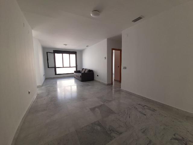 Imagen 7 Inmueble 304957 - Piso en venta en Jerez De La Frontera / A 200 metros de la Plaza del Mamelon