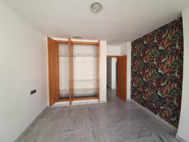 Imagen 13 Inmueble 304957 - Piso en venta en Jerez De La Frontera / A 200 metros de la Plaza del Mamelon