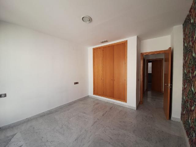 Imagen 14 Inmueble 304957 - Piso en venta en Jerez De La Frontera / A 200 metros de la Plaza del Mamelon