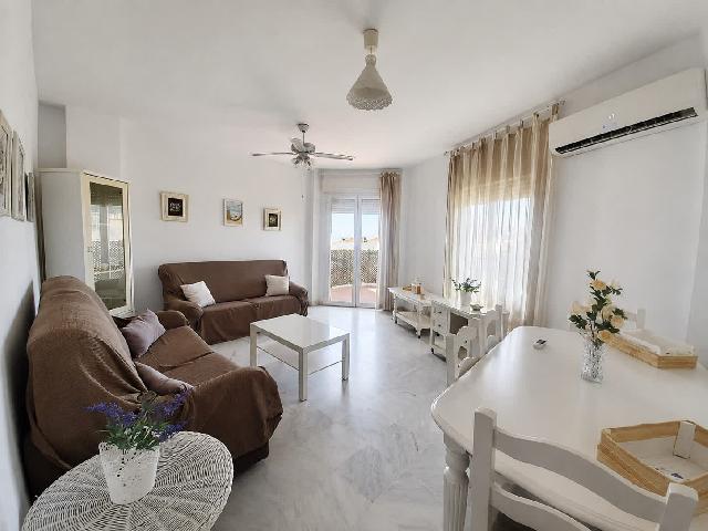 Imagen 1 Inmueble 305014 - Apartamento en venta en Sanlúcar De Barrameda / A 200 metros de la playa de Sanlucar