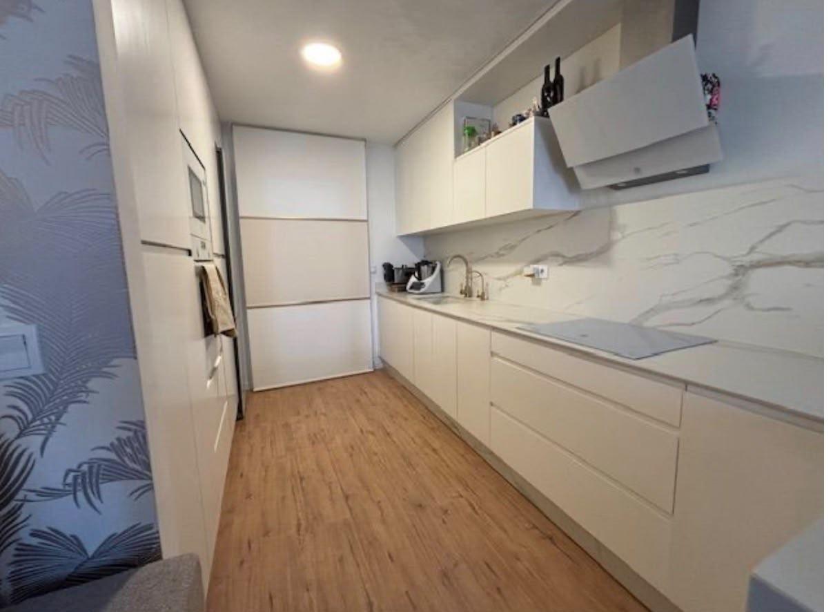 Imagen 4 Apartamento en venta en Águilas / A 500 metros de la Playa de Poniente ¨La Colonia´´