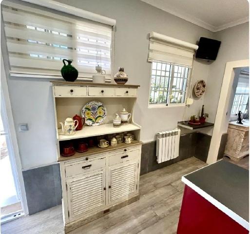 Imagen 3 Inmueble 305049 - Planta Baja en venta en Puerto De Santa María (El) / A escasos 100 metros la playa Valdela...