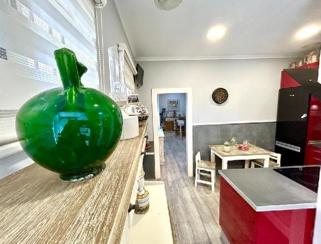 Imagen 6 Inmueble 305049 - Planta Baja en venta en Puerto De Santa María (El) / A escasos 100 metros la playa Valdela...