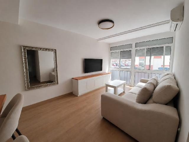 Imagen 2 Inmueble 305487 - Piso en venta en Puerto De Santa María (El) / A 150 metros de la Parroquia Jesucristo Redentor