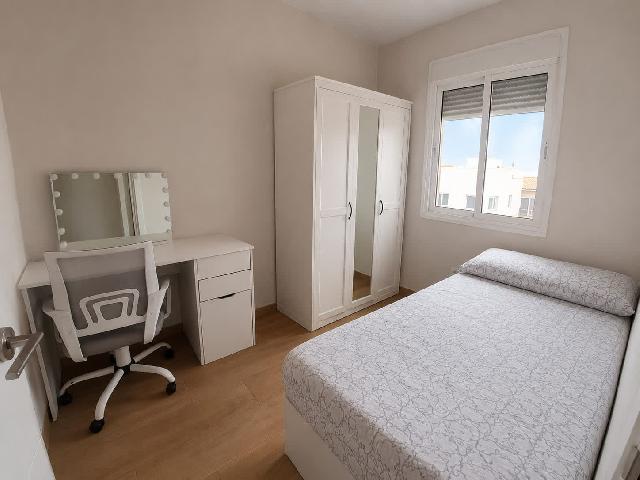 Imagen 13 Inmueble 305487 - Piso en venta en Puerto De Santa María (El) / A 150 metros de la Parroquia Jesucristo Redentor