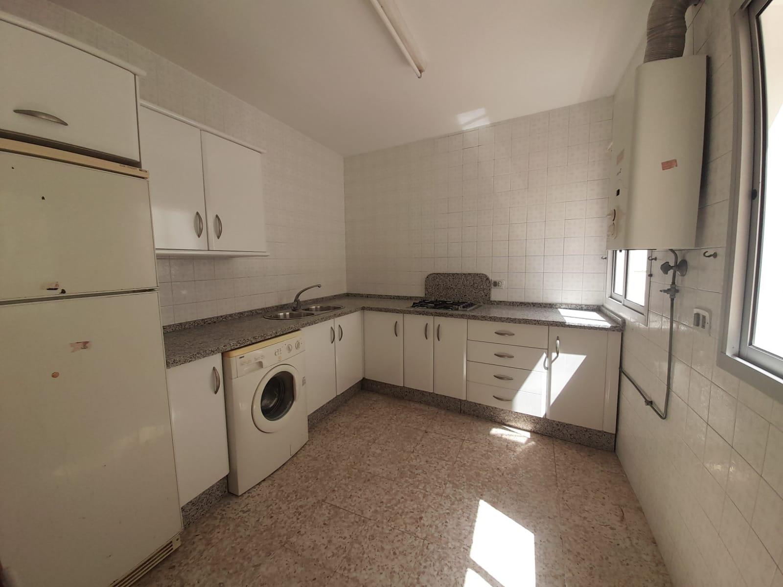 Imagen 1 Apartamento en venta en Sanlúcar De Barrameda / A 200 metros de la Plaza Gran Cinema