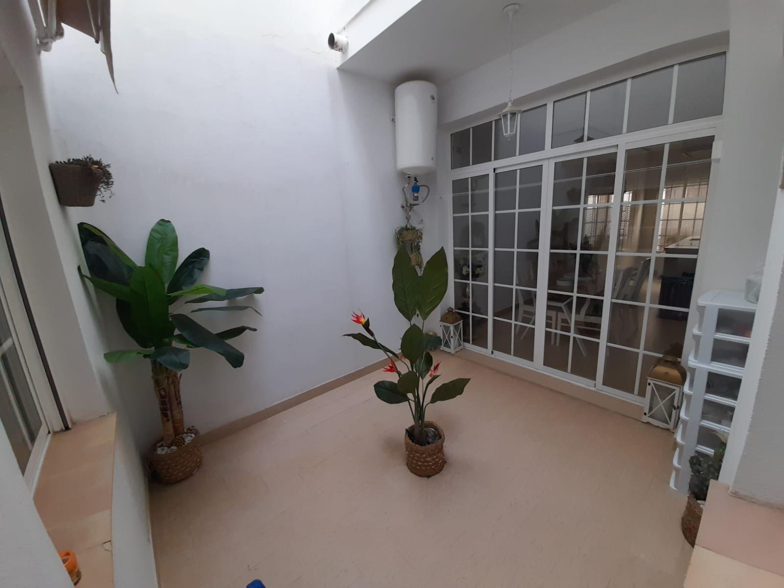 Imagen 10 Planta Baja en venta en Jerez De La Frontera / A 130 metros de la Calle Larga 