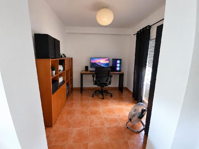 Imagen 10 Inmueble 305579 - Casa Adosada en venta en Puerto De Santa María (El) / A 500 metros de la pista deportiva C...