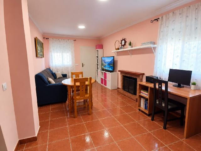 Imagen 1 Inmueble 305579 - Casa Adosada en venta en Puerto De Santa María (El) / A 500 metros de la pista deportiva C...