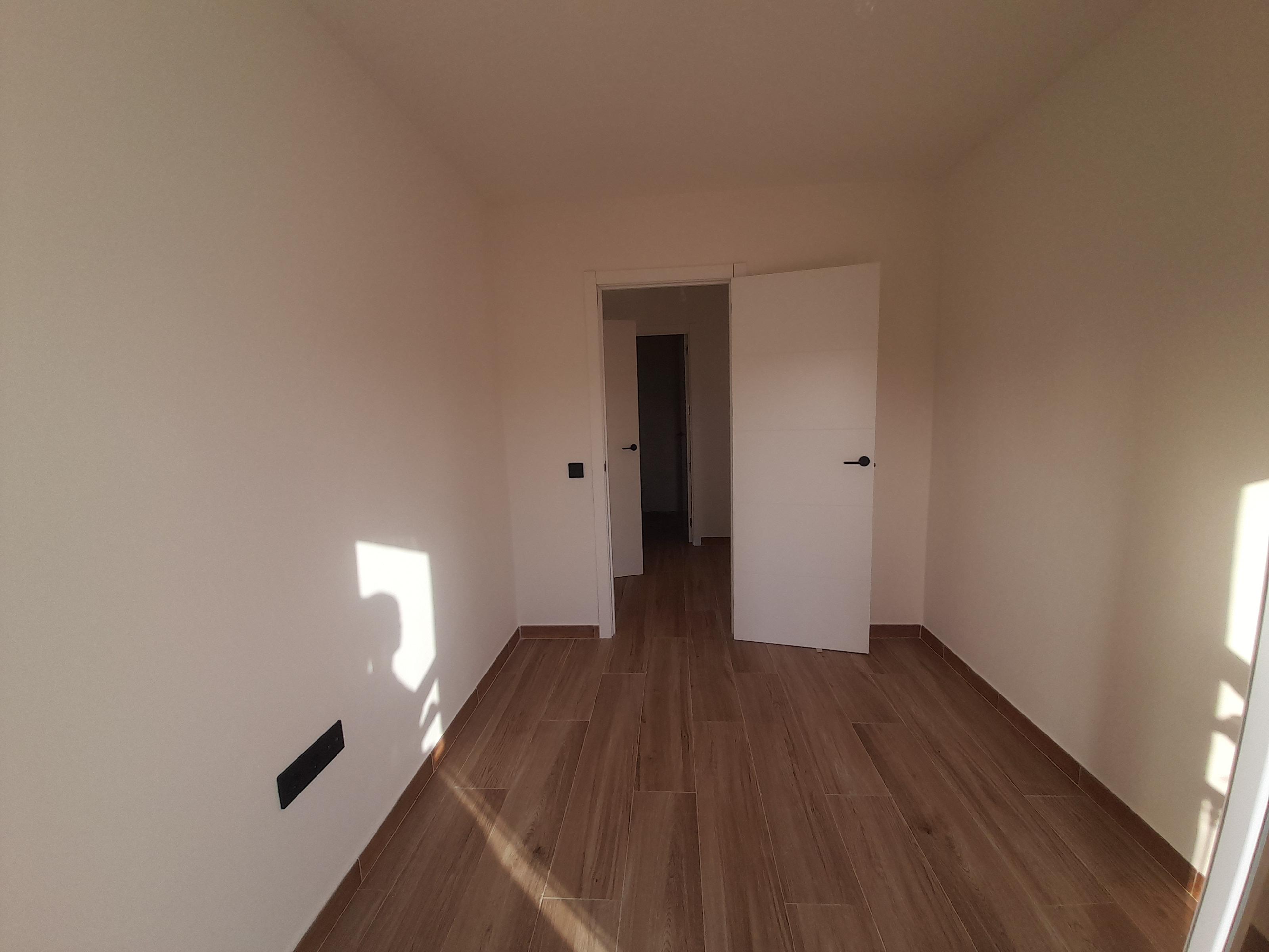 Imagen 20 Apartamento en venta en Sanlúcar De Barrameda / A 300 metros del Estadio el Palmar