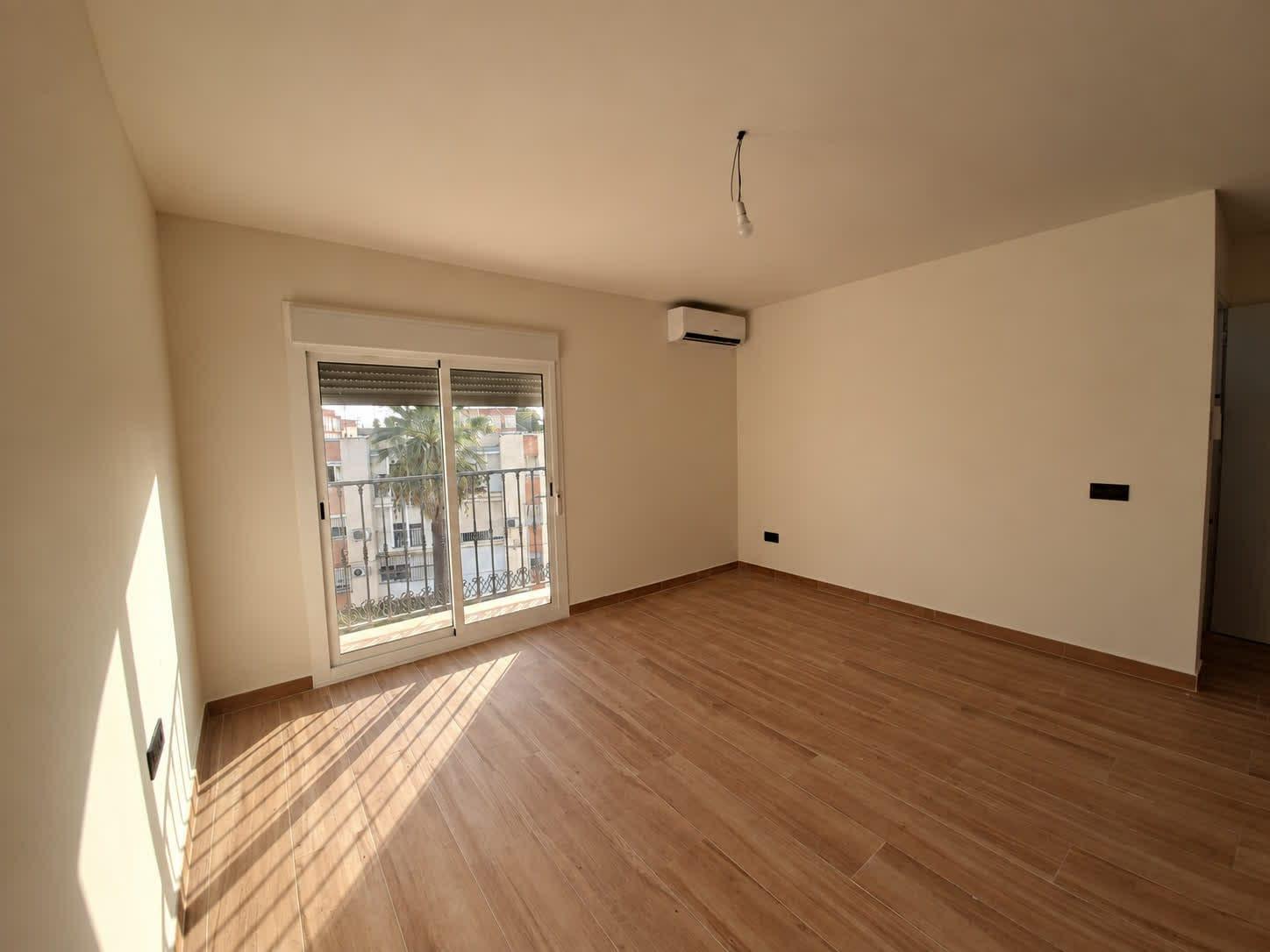Imagen 1 Apartamento en venta en Sanlúcar De Barrameda / A 300 metros del Estadio el Palmar