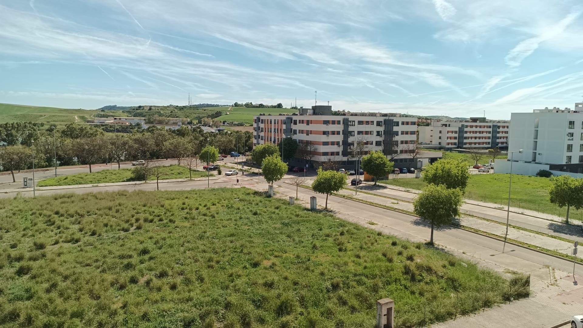 Imagen 21 Piso en venta en Jerez De La Frontera / A 100 metros de la Laguna de Torrox