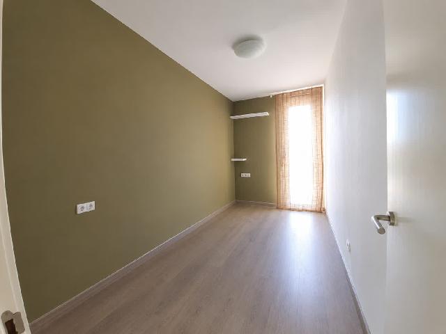 Imagen 13 Inmueble 305612 - Piso en venta en Jerez De La Frontera / A 100 metros de la Laguna de Torrox