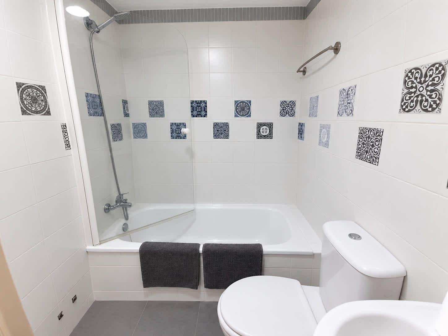 Imagen 12 Piso en venta en Jerez De La Frontera / A 100 metros de la Laguna de Torrox