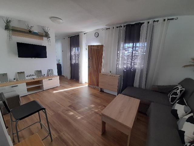 Imagen 1 Inmueble 305721 - Apartamento en venta en Puerto De Santa María (El) / A 200 metros de la Plaza del Pescador