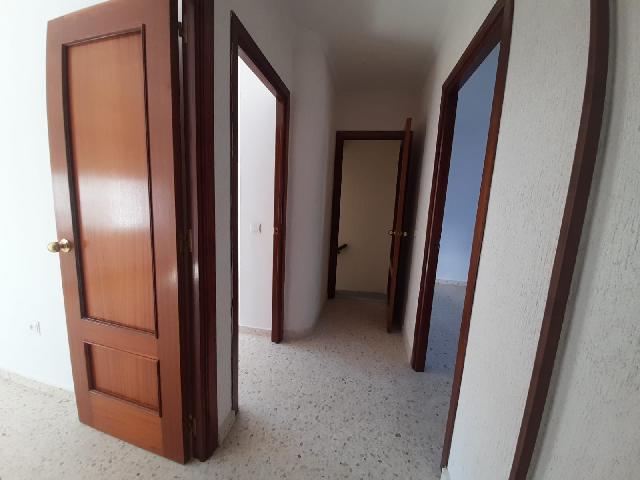 Imagen 18 Inmueble 305729 - Casa Adosada en venta en Jerez De La Frontera / A 200 metros del club social Avenida de Arcos