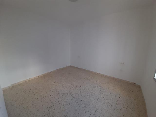 Imagen 13 Inmueble 305729 - Casa Adosada en venta en Jerez De La Frontera / A 200 metros del club social Avenida de Arcos