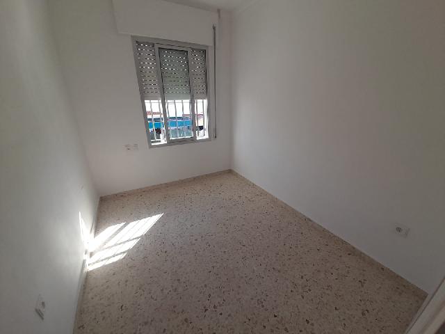 Imagen 15 Inmueble 305729 - Casa Adosada en venta en Jerez De La Frontera / A 200 metros del club social Avenida de Arcos