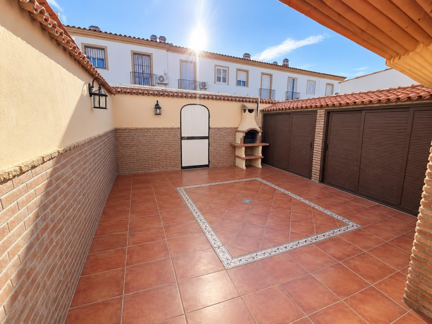 Imagen 10 Casa Adosada en venta en Puerto Real / A 400m del Circuito de Moto Cros de Puerto Real