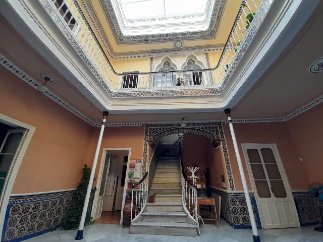Imagen 2 Inmueble 305798 - Casa Adosada en venta en Puerto Real / A 200 metros del Paseo Maritimo de Puerto Real