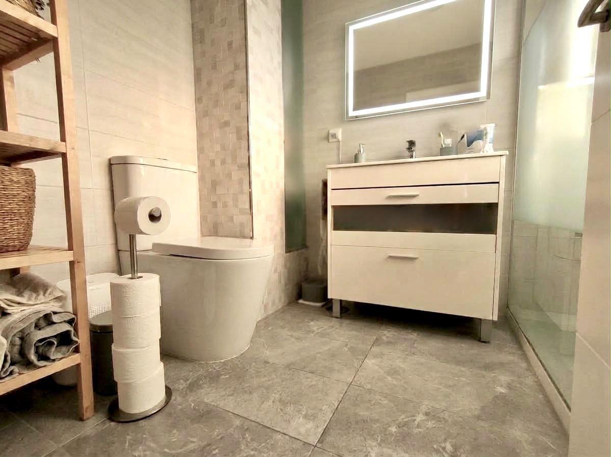 Imagen 7 Planta Baja en venta en Jerez De La Frontera / A 50 metros del Parque Atlántico