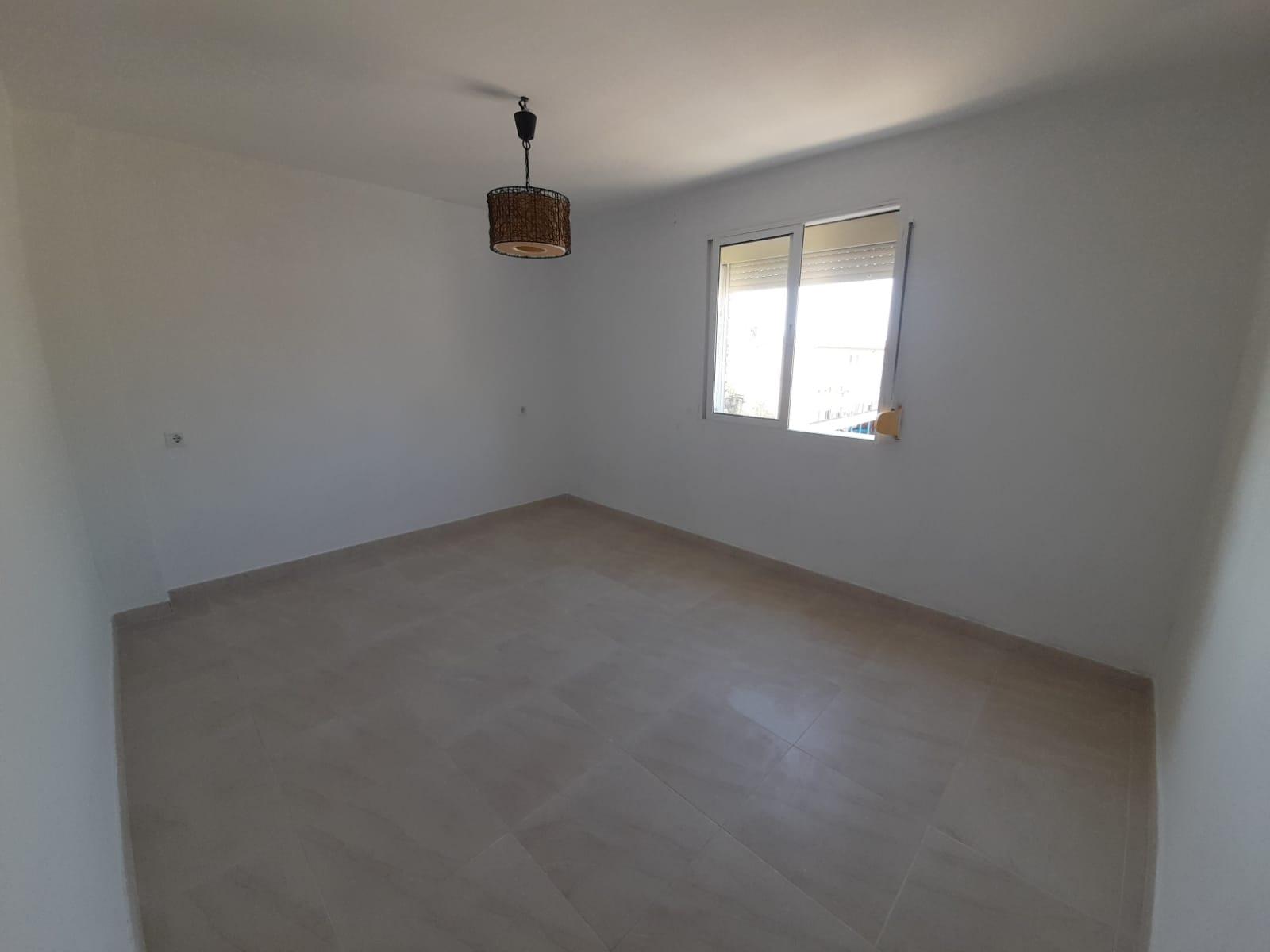 Imagen 12 Apartamento en venta en Sanlúcar De Barrameda / A 400 metros de la playa Bajo de Guía
