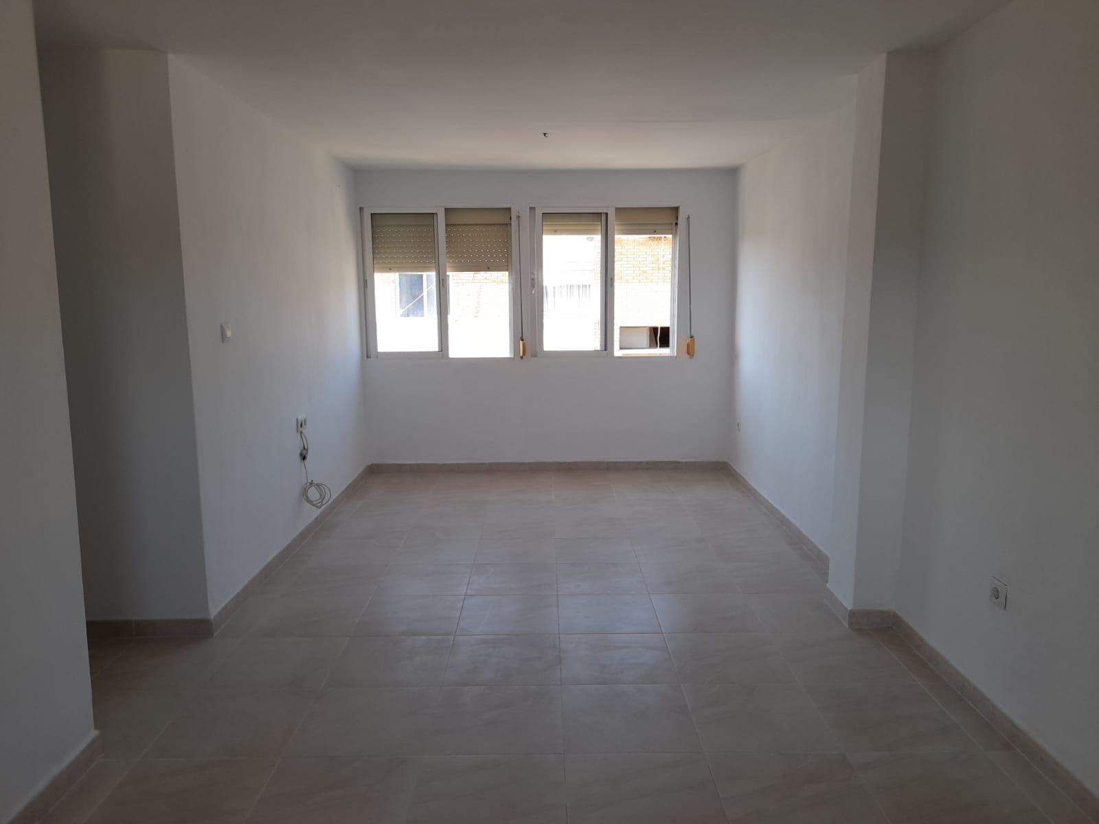 Imagen 3 Apartamento en venta en Sanlúcar De Barrameda / A 400 metros de la playa Bajo de Guía