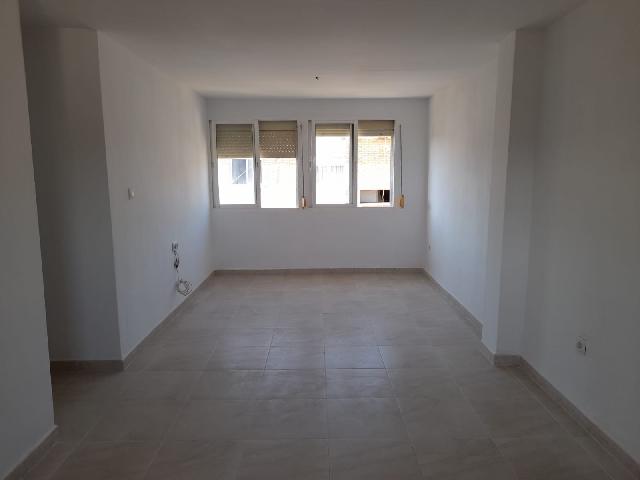 Imagen 3 Inmueble 305905 - Apartamento en venta en Sanlúcar De Barrameda / A 400 metros de la playa Bajo de Guía